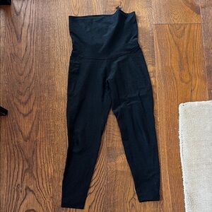 Beyond Yoga Maternity Leggings